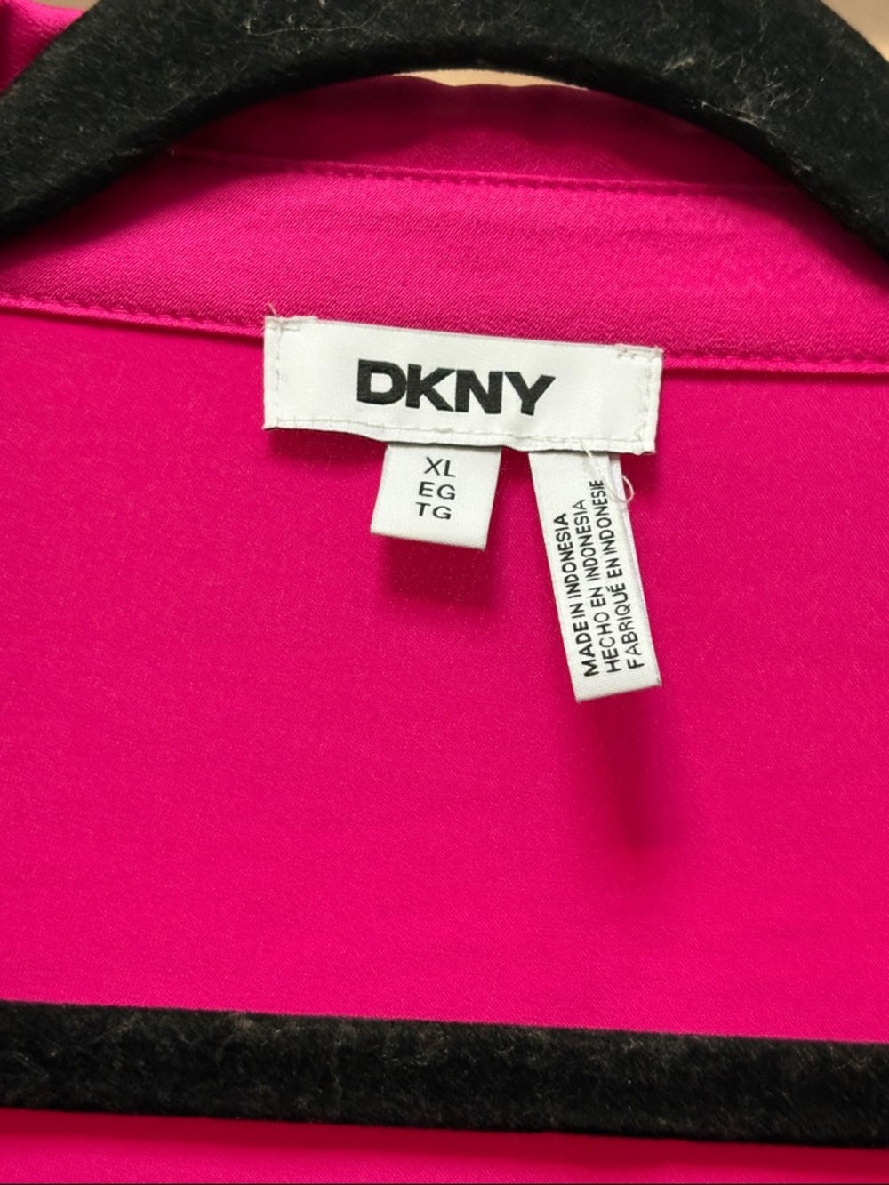 DKNY hot pink satin button-front long sleeve blouse NWT Size XL - Picture 4 of 8